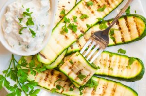 Abobrinha com pasta de Coalhada e Feta