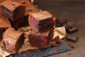 Bolo de Chocolate com Cerejas