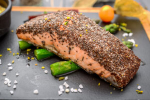 Postas de Peixe com Crosta de Chia na Air Fryer