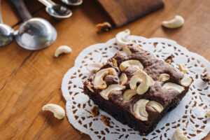 Brownie de Chocolate e Castanha de Caju